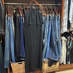 Susan’s Monaco black halter